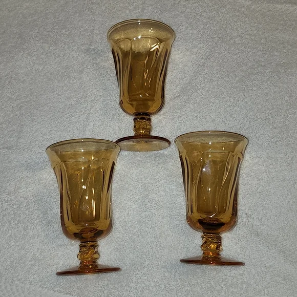 Elegant Vintage Amber Jamestown Fostoria Water Goblet  | Set of 3 - Picture 9 of 11